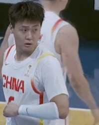 华体会官方入口-6人将离队？男篮备战世预赛下一阶段，郭士强齐聚三大旅美王牌！